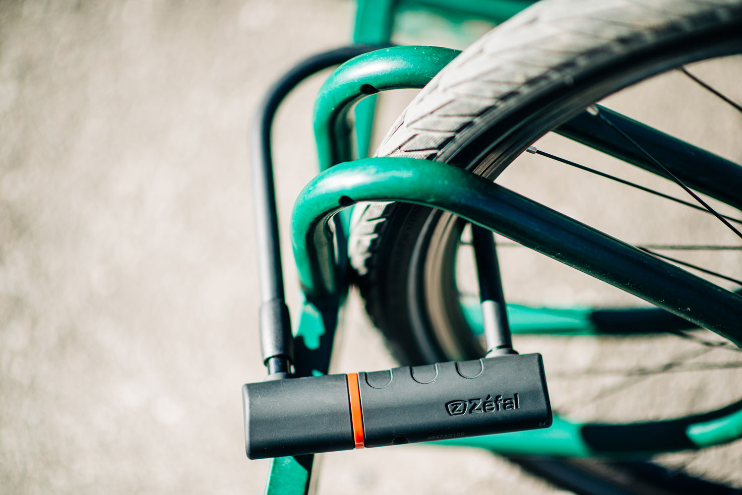 Test Zéfal K-Traz U17 Cable : un antivol vélo U pratique et