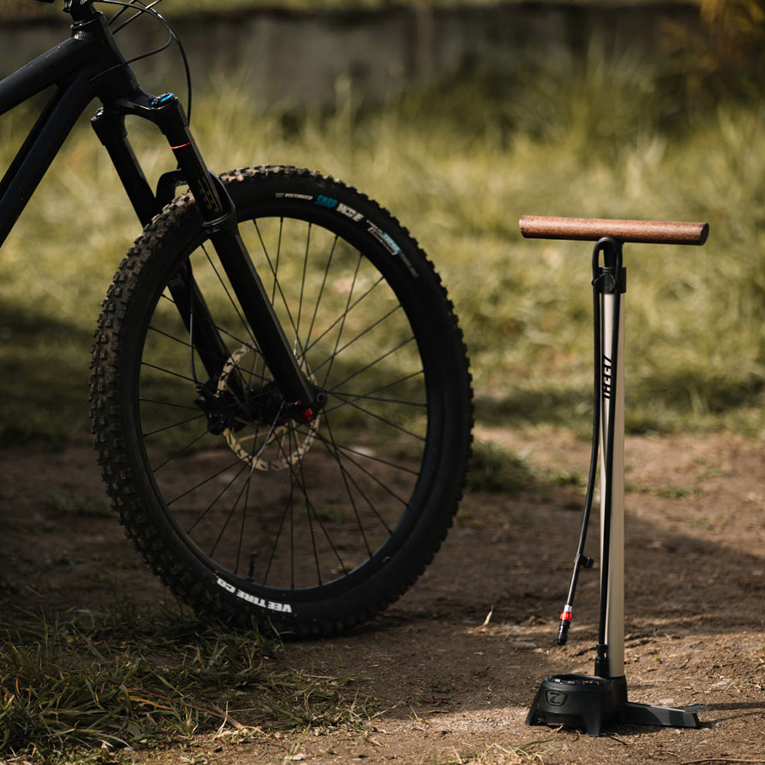 Comment bien gonfler ses pneus en fonction du type de vélo ?